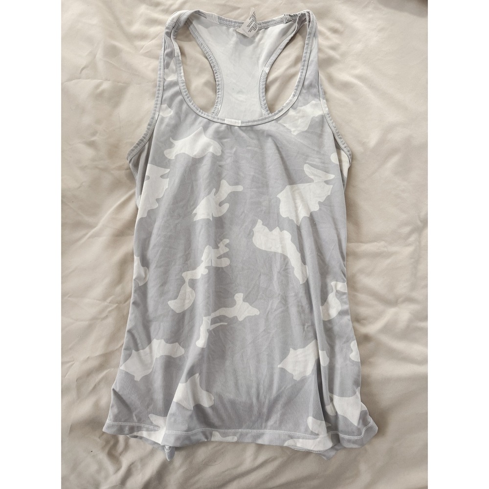 camo tank top